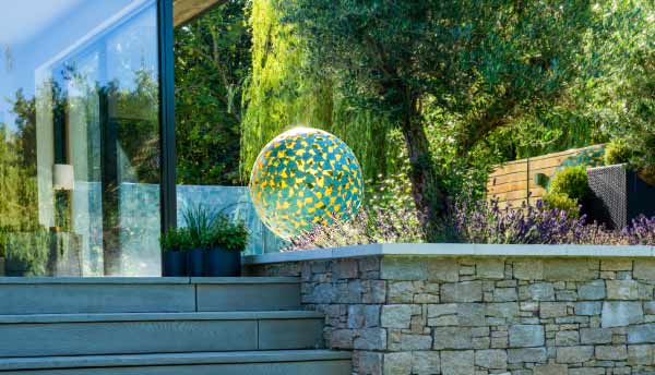 Modern Garden Sculptures And Statues | Simple House Design Ideas