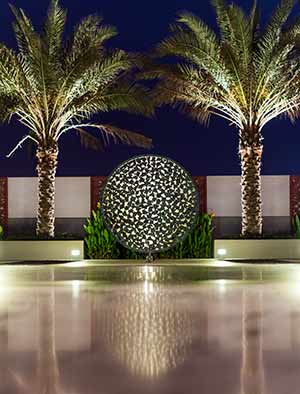 Illuminated Luna Mantle, Kempinski Hotel, Oman