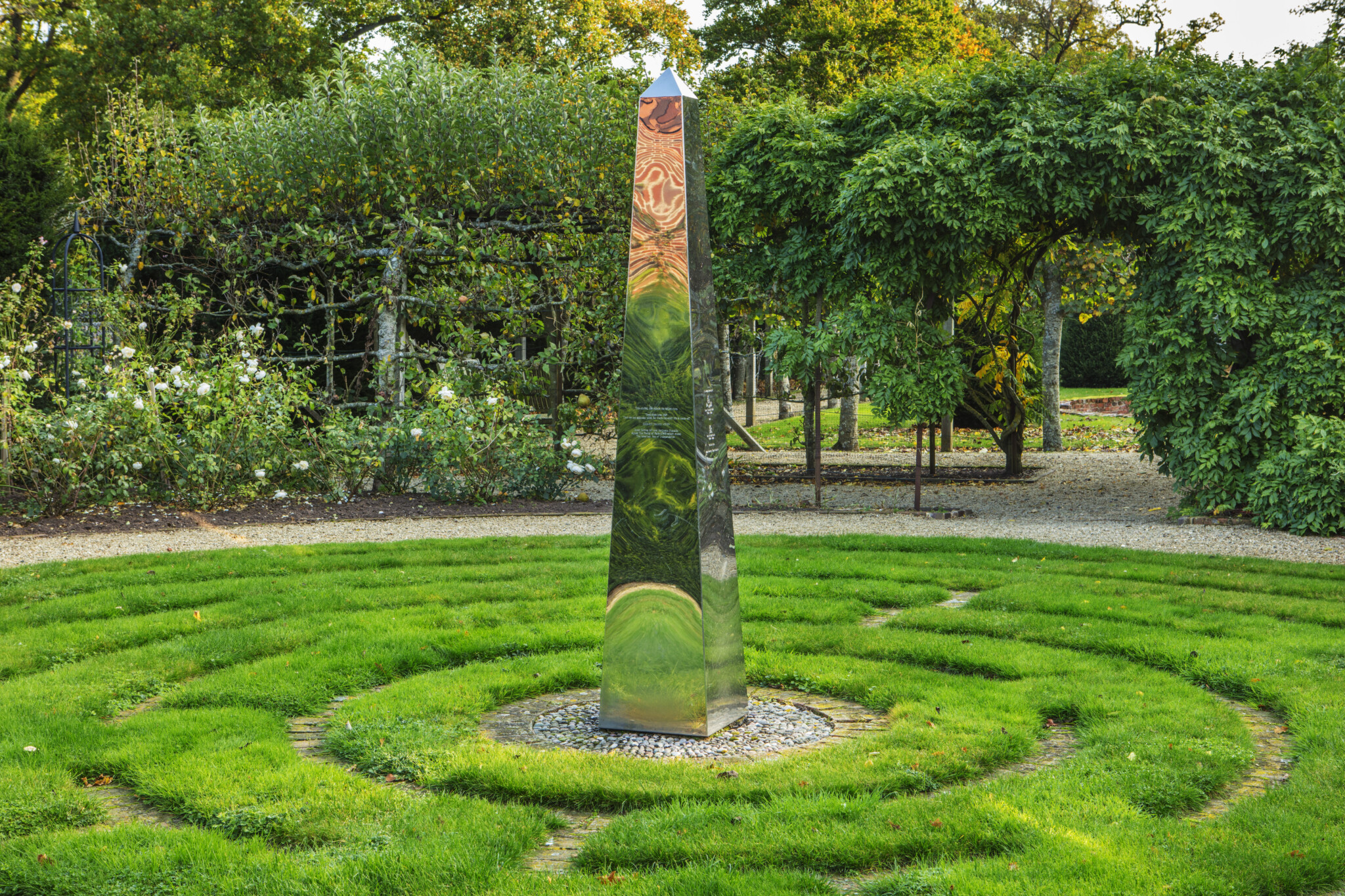 工場直売 Outdoor Obelisks Sundial Sculptures - David Harber US ジャケット・アウター