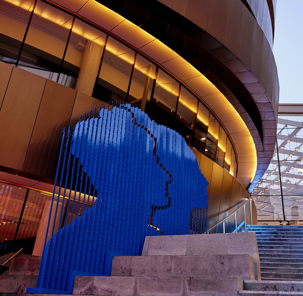 public sculpture of David Harber at Edinburgh