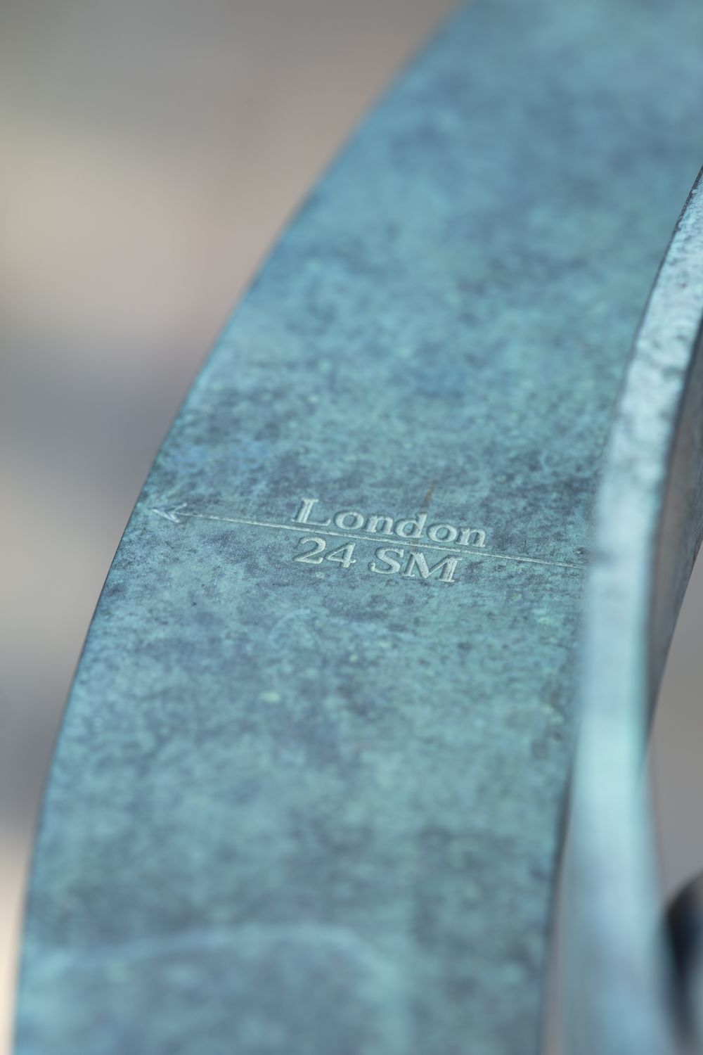 sundial set up showing London 24SM attributes